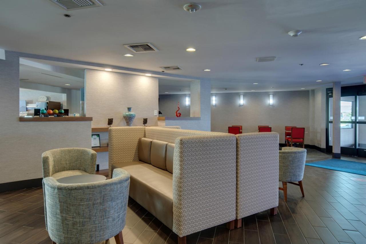 Holiday Inn Express Nashville W-I40 By Ihg Buitenkant foto