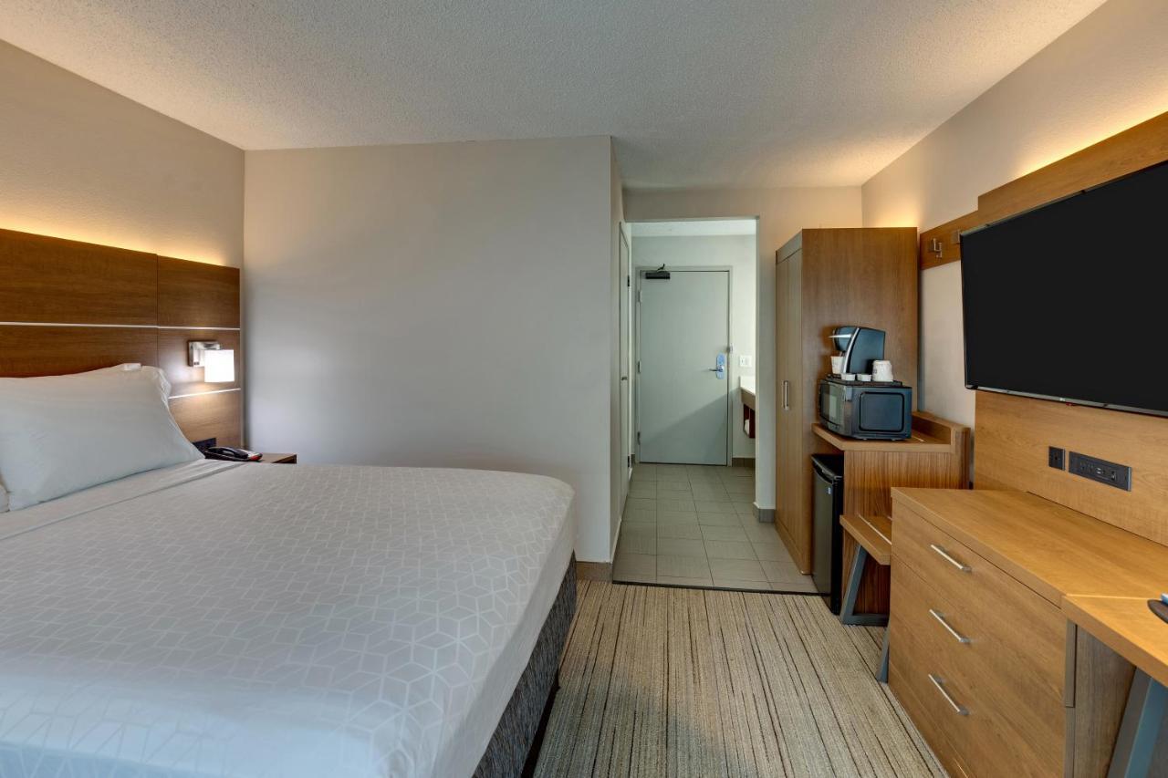 Holiday Inn Express Nashville W-I40 By Ihg Buitenkant foto