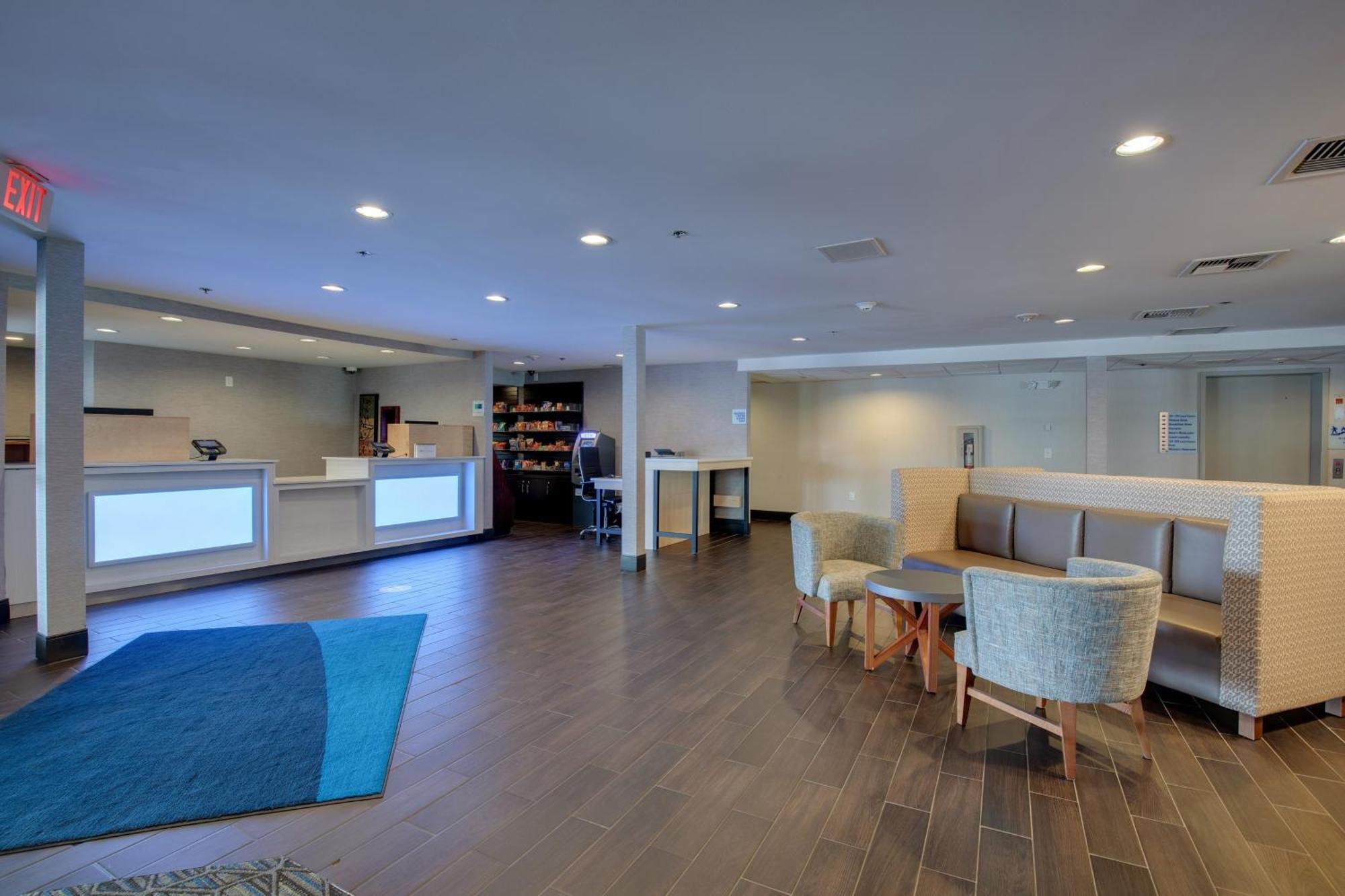 Holiday Inn Express Nashville W-I40 By Ihg Buitenkant foto